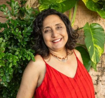 Lídia Valesca Pimentel