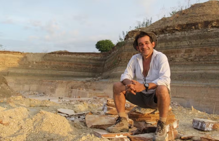 Professor da URCA, Álamo Saraiva, agraciado nos EUA com o maior prêmio da Paleontologia