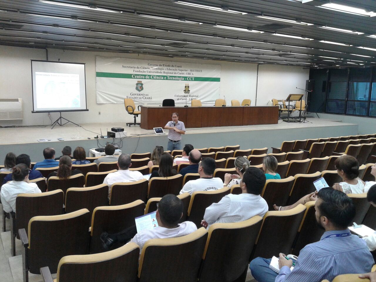 Mestrado Profissional Em Engenharia De Produção Apresentado No Campus