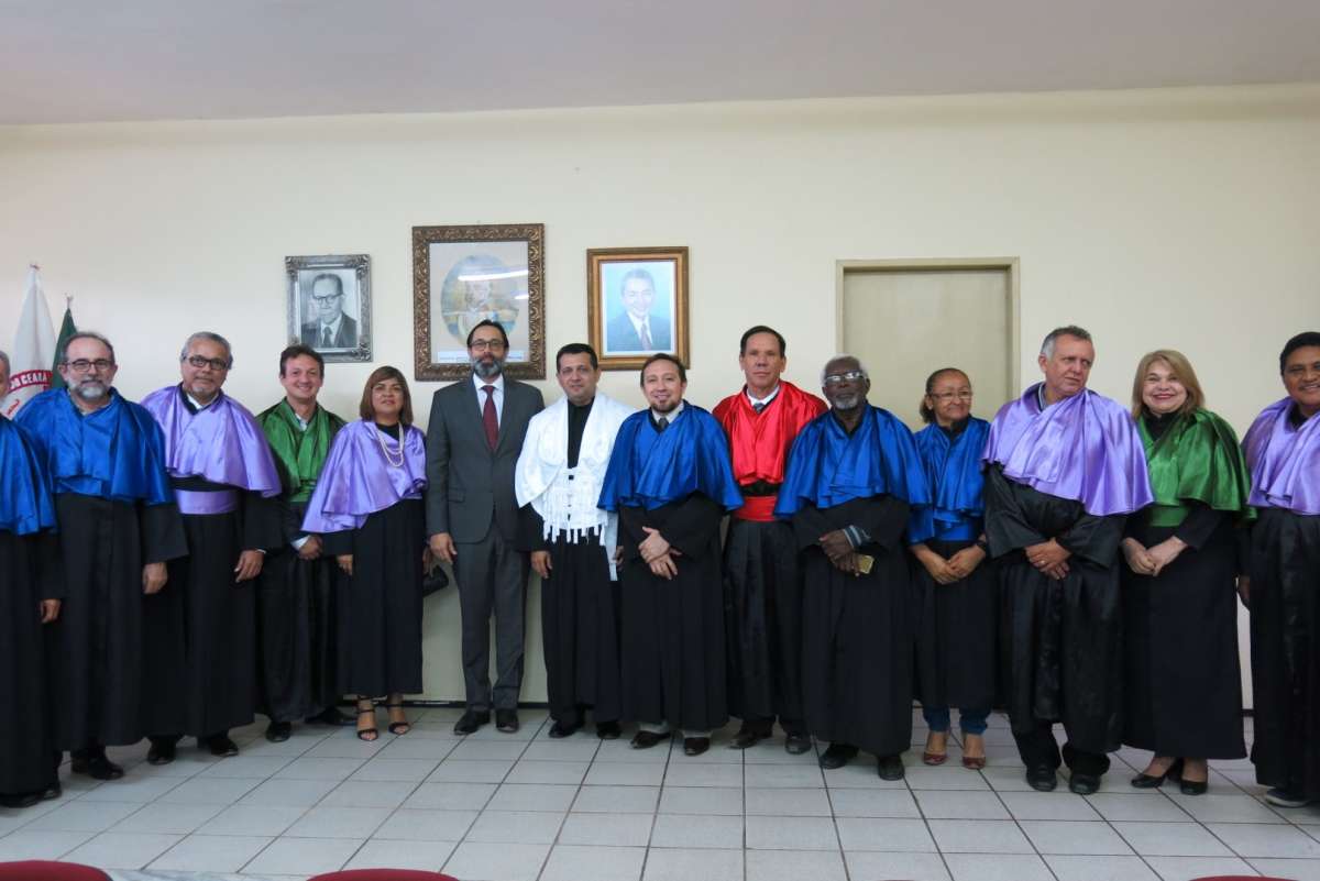 URCA homenageia 200 anos da Comarca do Crato, com entrega da Medalha do