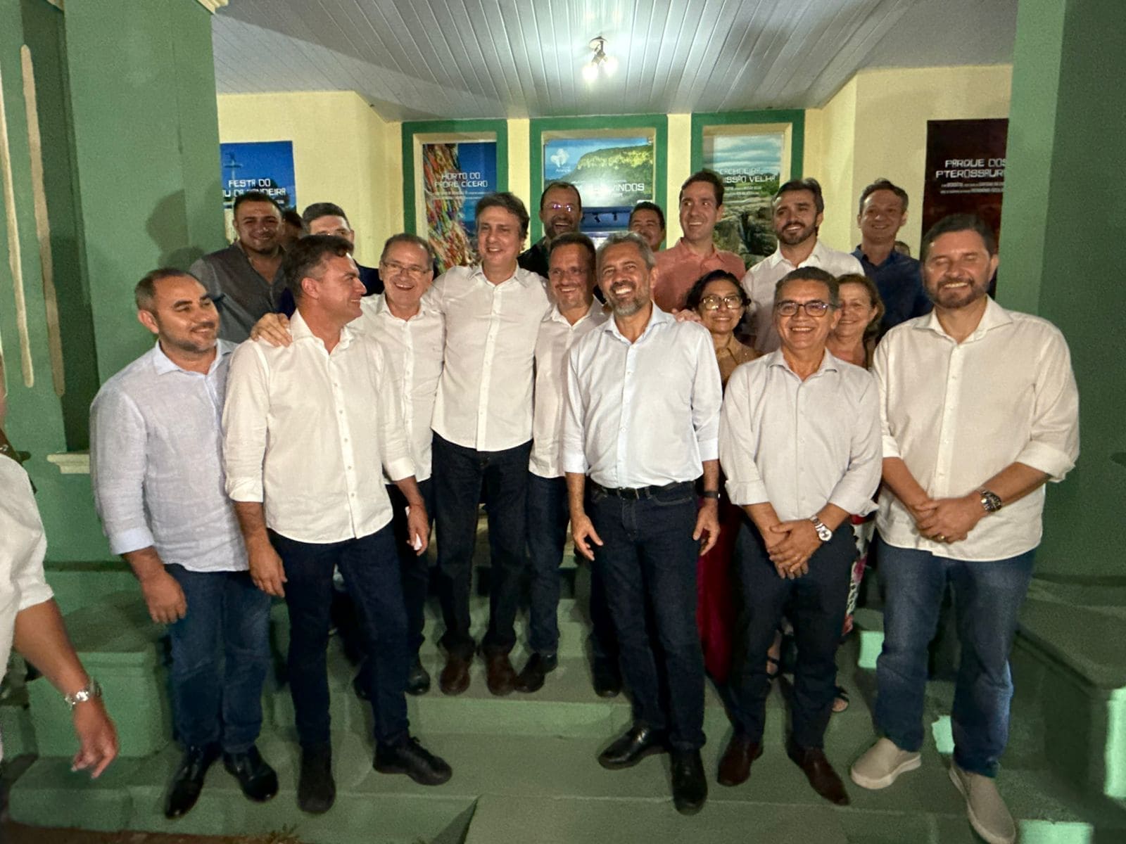 Estande da URCA recebe ministro da Educação e Governo do Estado, na abertura oficial da ExpoCrato; abertura do espaço será nesta segunda (14)