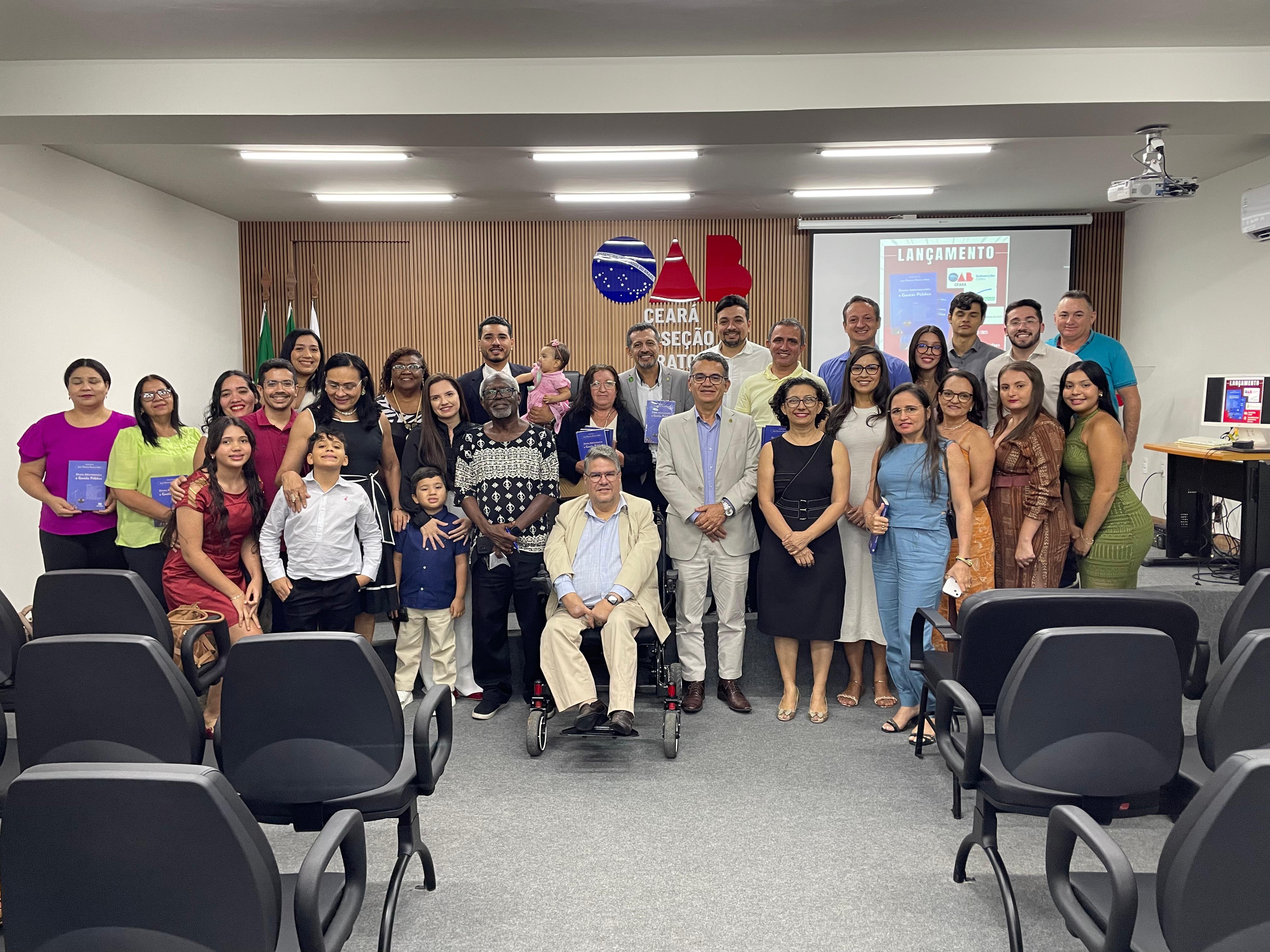 Publicação sobre Direito Administrativo e Gestão, organizado por docente da URCA, reúne estudiosos de vários estados do Brasil